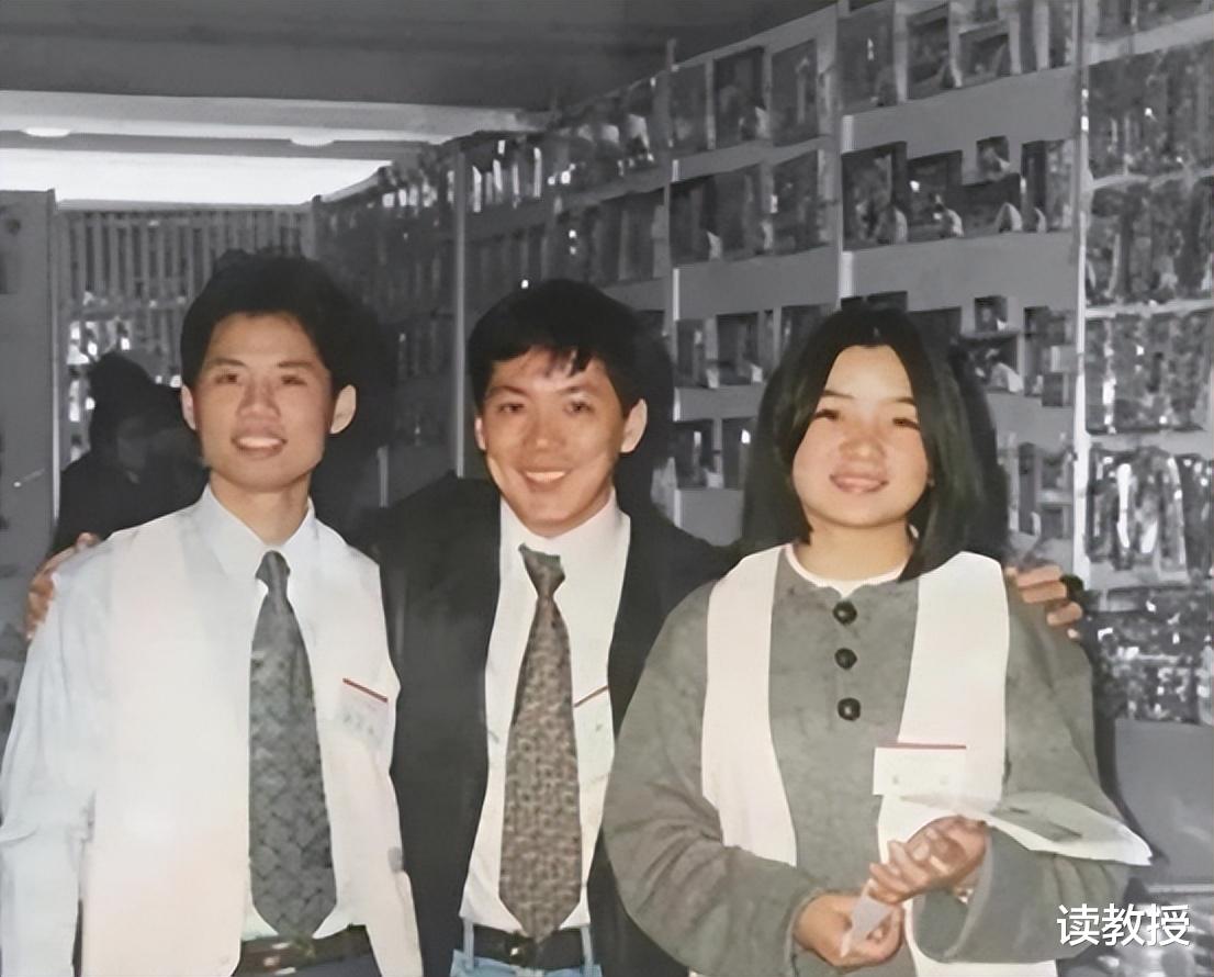 李菲儿|低调的潮汕富豪家族:一年卖出27亿支笔,三姐弟赚得400亿身家