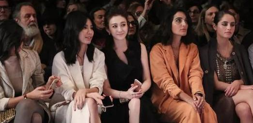 李小冉|孙东海用艾滋针头抵在李小冉喉咙，小冉大哭：放过我吧