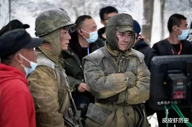 张艺谋|张艺谋发言火药味太重,他根本不怕吴京电影,《狙击手》已发起攻势