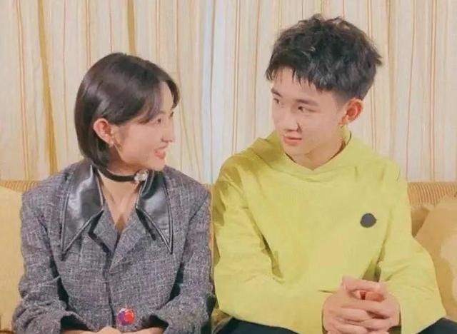 张子枫|张子枫恋情爆上热搜!网友:怎么不是吴磊