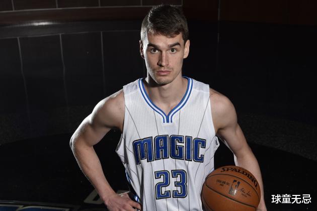 |霸气啊！不打了，拒绝回NBA！怒喷：那里就像一场秀