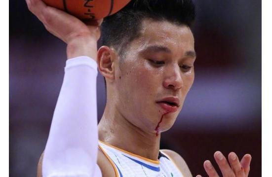 武磊|CBA：对手让俩马，锁帅终赢球，替补新人被封神，一哥已成沦落人