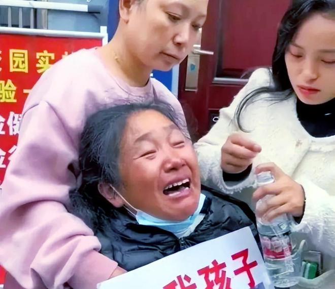 胡鑫宇失踪事件反生反转! 网传有人实名举报胡家人联合记者造谣!