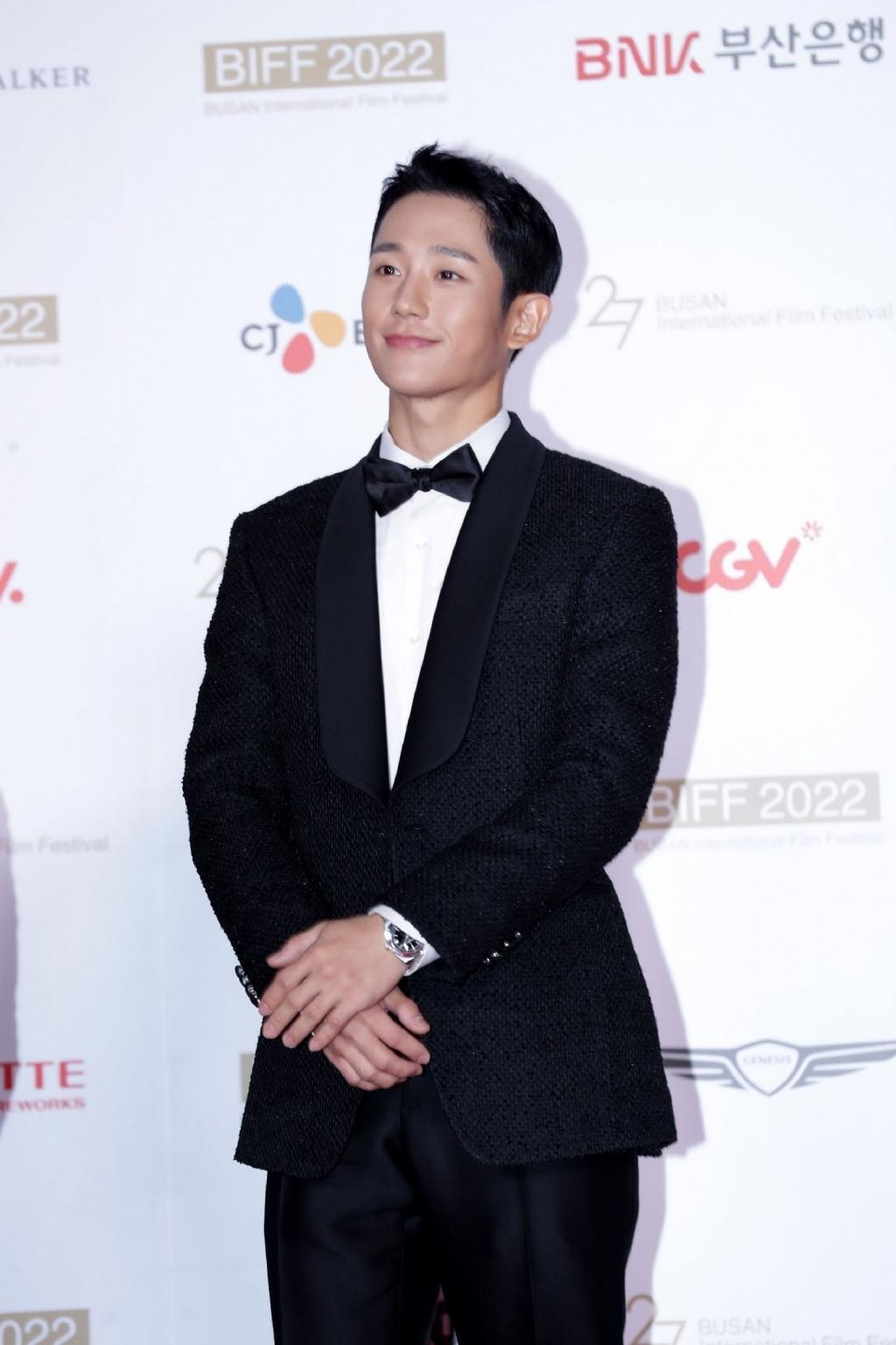 梁朝伟|韩国最重要的电影节红毯，有人出糗有人惊艳