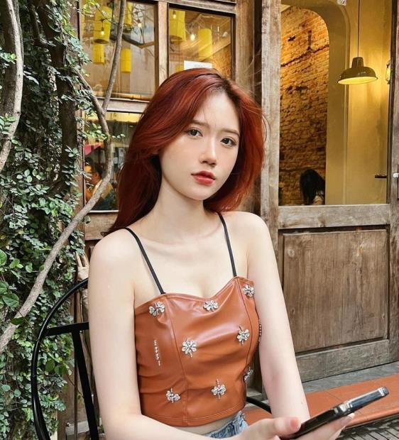 韩国队|越南选美20强是孙兴慜粉丝！支持韩国队赢球，身材高挑目前单身