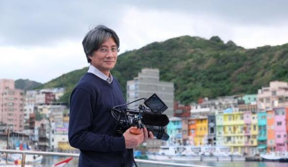 明金成|2022年才开始就有7位名人离世，名导戏骨唱将占全，最小的才31岁