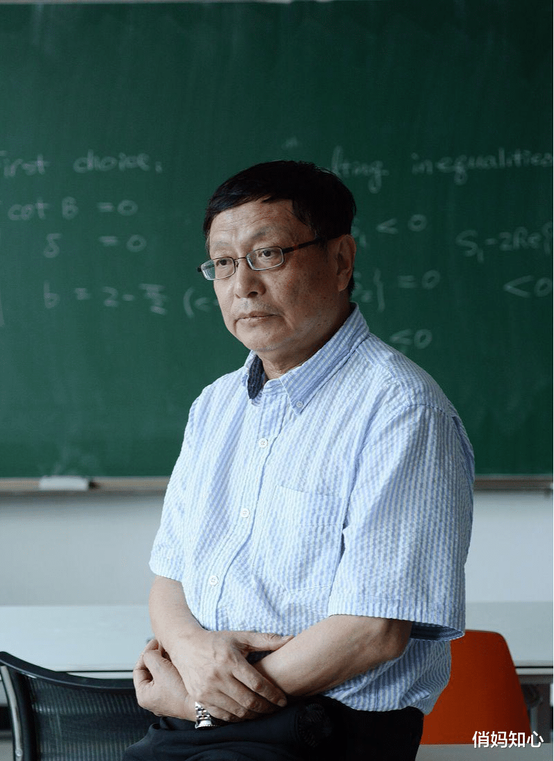 教师|女博士自曝遭潜规则3年仍不能毕业,网友:原来漂亮的都被留级了