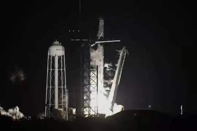 伊隆·马斯克|马斯克才是谈判专家