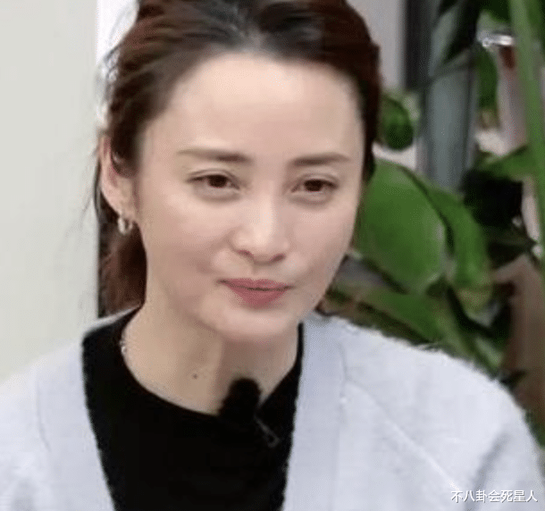 新蝙蝠侠|整容p图装少女,疯狂营销没演技,“不老女神”跌下神坛好尴尬