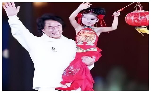 童星|十位长“残”的童星:因肥胖被北影拒绝,头秃沦为路人,丑态各异