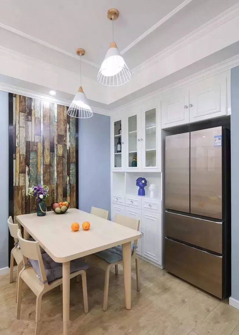 马良新墙告诉你餐边柜的5个作用,让你家小户型餐厅锦上添花