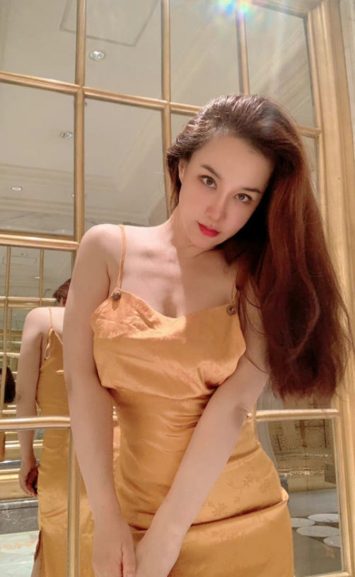 李易峰|贵圈真乱！侯耀华女徒弟爆料李易峰，两人私交甚密还约定中秋后见面