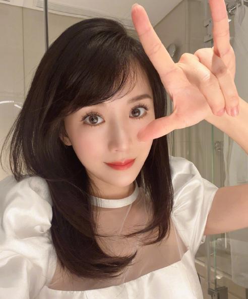 |“2022.2.22”，女星纷纷晒自拍！杨颖瘦了，苍井空憔悴了！