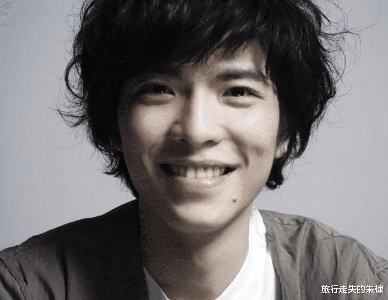 萧敬腾|“雨神”萧敬腾宣布：已定居成都，网友：正在准备开个雨伞厂