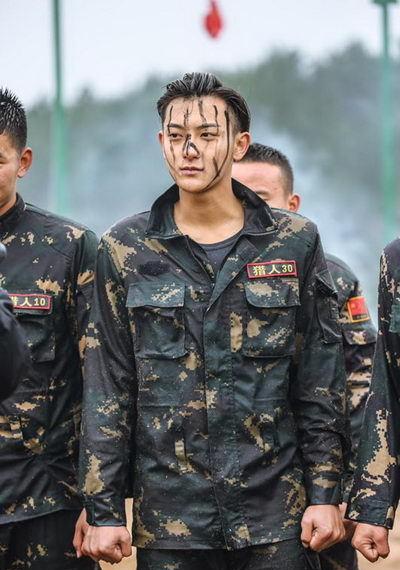 黄子韬|综艺界的“搅屎棍”,为何黑着黑着就红了,黄子韬凭什么?