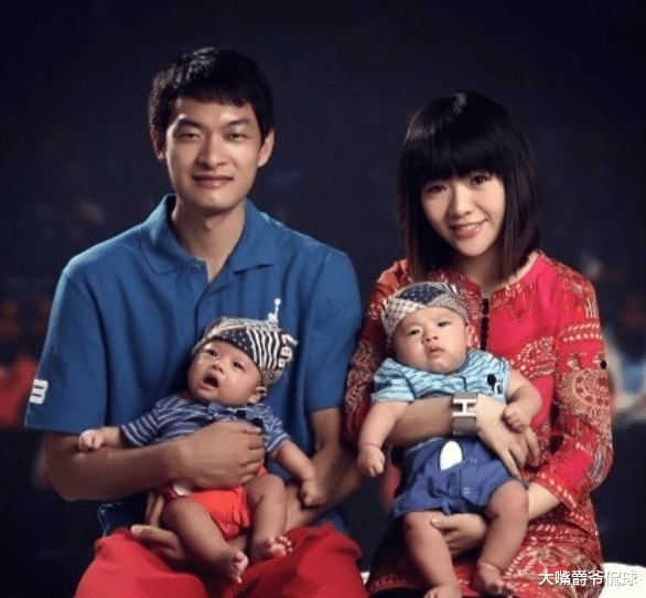 陈江华|最强双胞胎？陈江华俩儿子斗牛技术华丽 网友：前景或超大威二飞