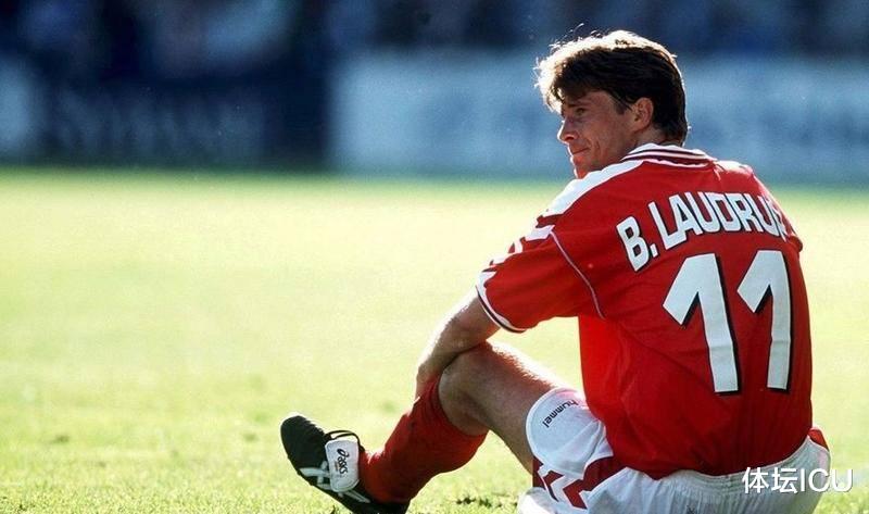 世界杯|太难选啦！盘点1998年法国世界杯最好的1号-11号球员