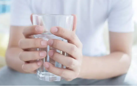 医生|48岁大哥3个月血压从165降至117,医生:他的“3多”经验,值得学习