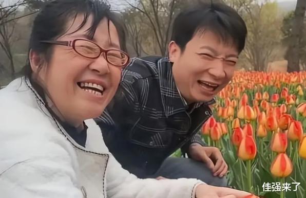 余秀华|心疼!余秀华发文:杨槠策把我当成奴隶,被他打到下身大出血