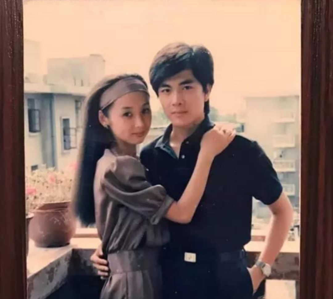 郭富城|网友晒出高颜值父母，妈妈撞脸赵今麦，爸爸是林志颖与郭富城合体