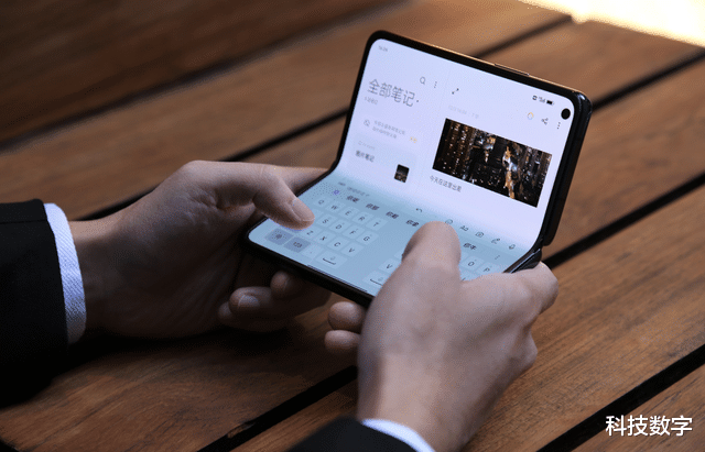 折叠屏|3月京东折叠屏销量出炉：三星表现回升，Find N实力蝉联