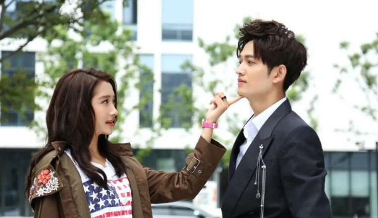 尤浩然|7位过气明星现状:无戏可拍,沦为网红,有的存款只剩百万