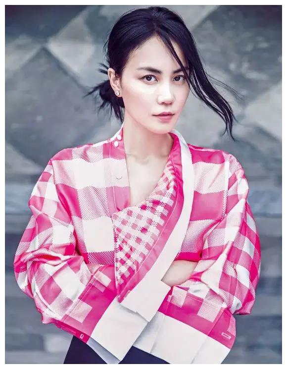 王菲|王菲：离过两次婚，情归谢霆锋，53岁的她终获幸福