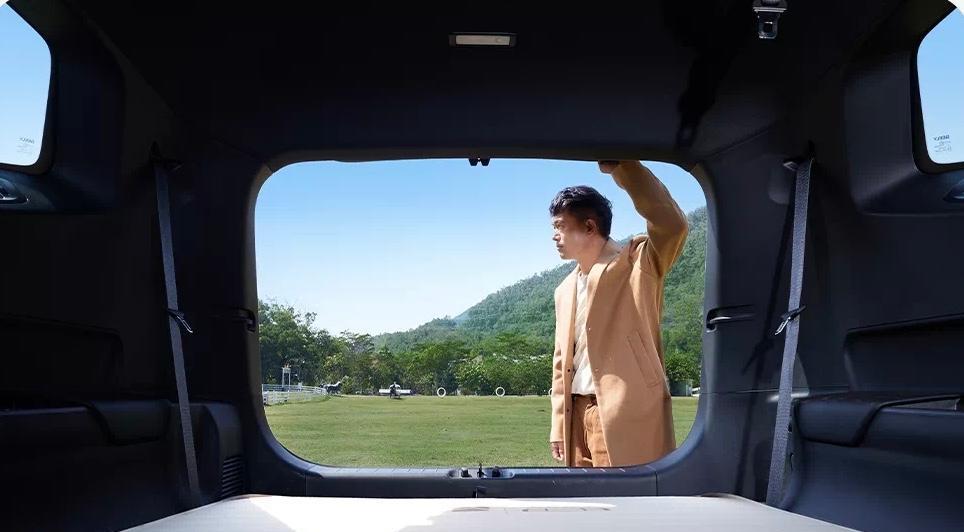 |天元邓刚代言吉利豪越L，出去“盘老板”可以带更多装备了！