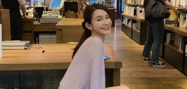 张大奕|网红张大奕：曾自曝一年赚3亿，后被董花花手撕破坏其家庭