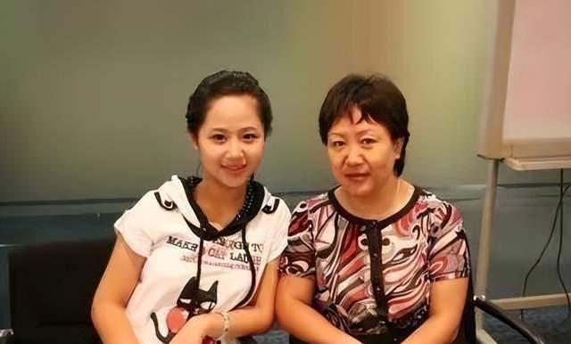 私照|杨紫的经纪人是谁？