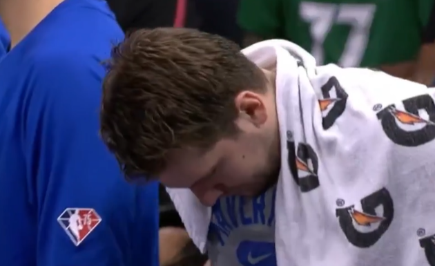 独行侠|NBA大爆冷！西部第5惨败21分，超巨空砍37分面色铁青，争四难了