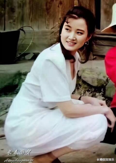 李靓蕾|55岁“民歌天后”近照曝光，保养得宜颜值气质不减当年