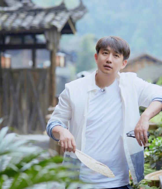 黄磊|“欠债还情”黄磊：为报恩提携陈飞宇，因玩游戏输给黄渤当场翻脸