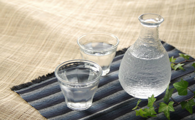 脑梗|人到中年还想再喝酒！建议牢记“1喝2不喝”，轻松喝酒不用愁