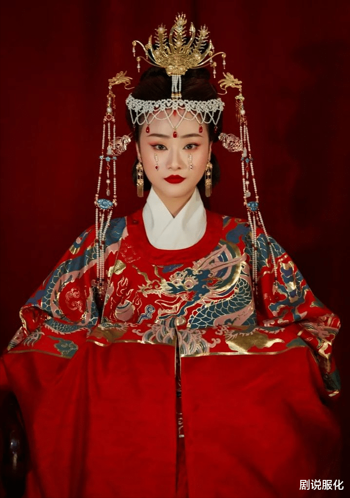 发型 一到明朝就惨不忍睹!是明朝发型太丑?还是造型的锅