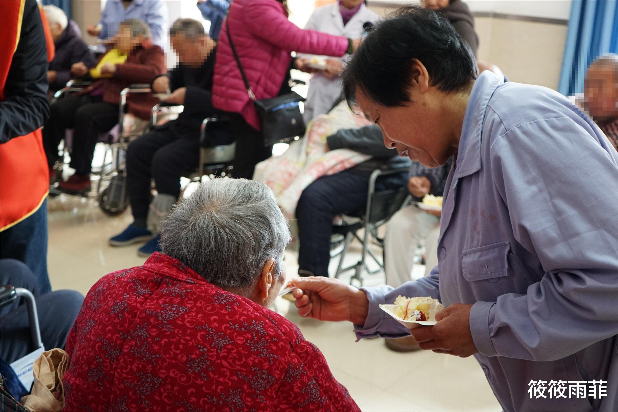为什么病人在医院去世后,会被立即强制性送去太平间?
