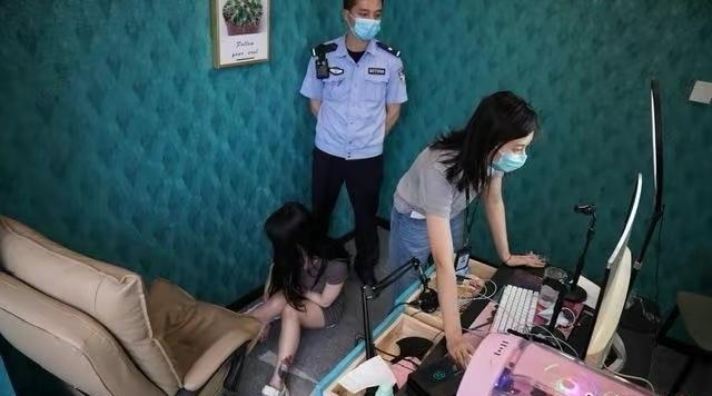 江苏南京,女主播与粉丝相约开房后,让粉丝再刷3千,才将其拉黑