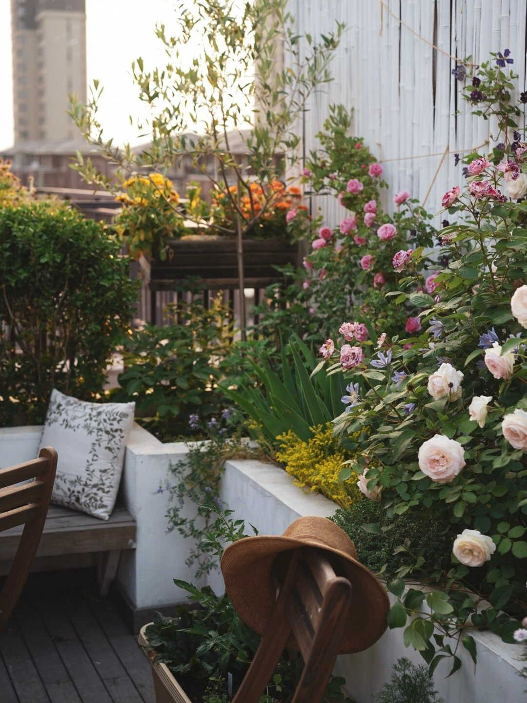 买房子时,免费送的30㎡露台,打造浪漫又实用的空中花园,太美啦