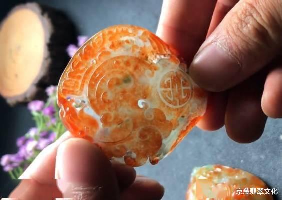 雕刻|3200都没人瞧上的红翡原石,不曾想雕刻完成后加倍都有人抢着要!