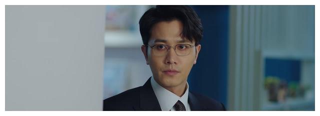 小姐姐|《不期而至》除了真假高峻外，阮真真身边最可疑的人是老严