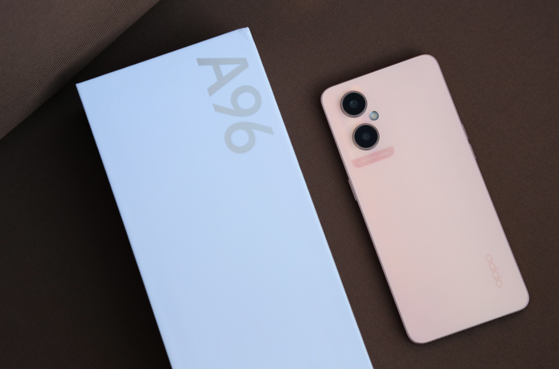 机器人|预算紧张补上骁龙8系旗舰，这款2K档新机担值得考虑