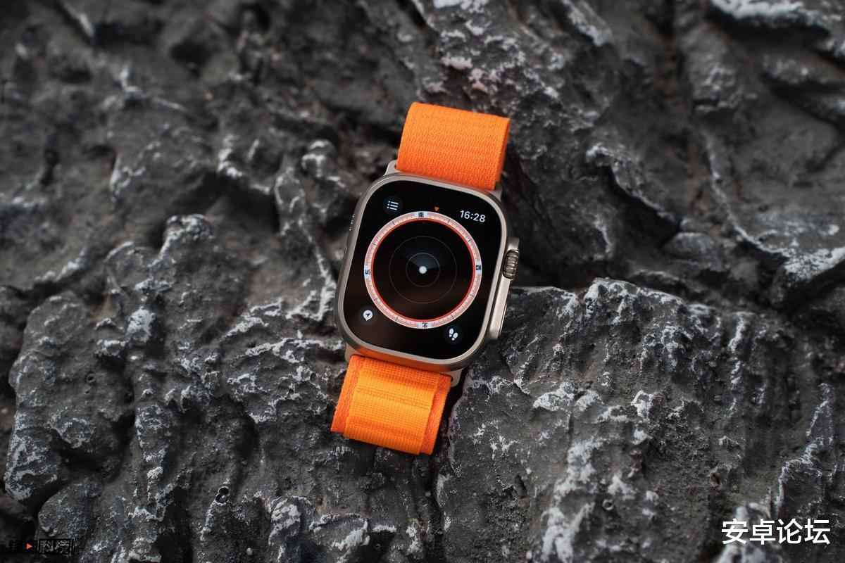 苹果|Apple Watch Ultra上手体验：从表壳到屏幕的重新设计
