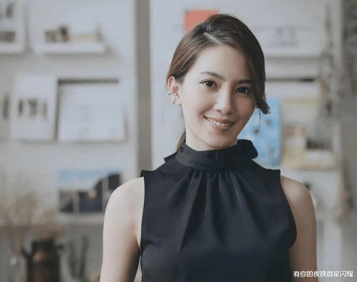 写真|38岁知性女星被曝当小三,深夜发私密照给已婚男,遭男方妻子告上法庭!