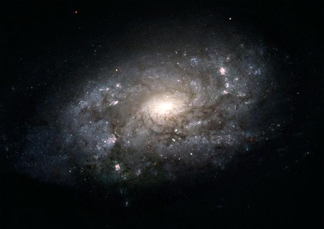 当心入侵!天文学家预测银河系潜藏着「恶意外星文明」