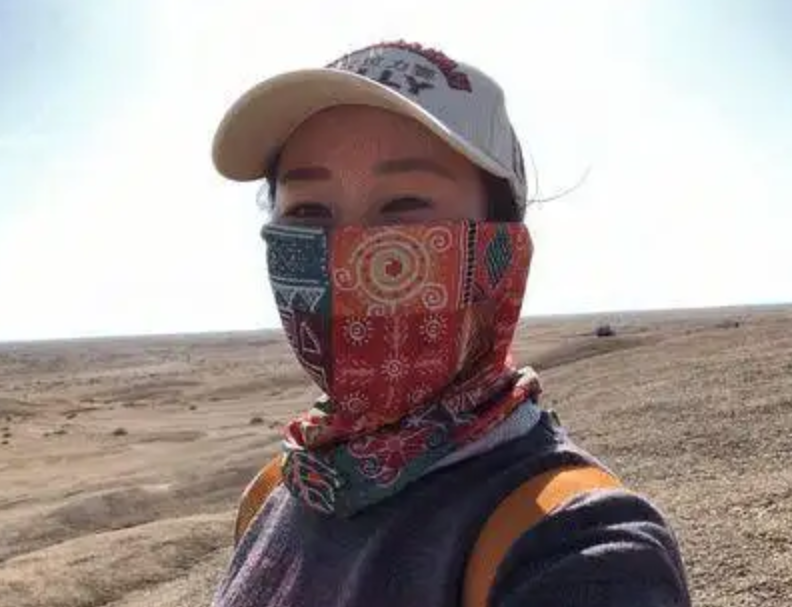 五年冒险捡400多公斤陨石,一克一万也不愿意卖,杨可欣后来如何