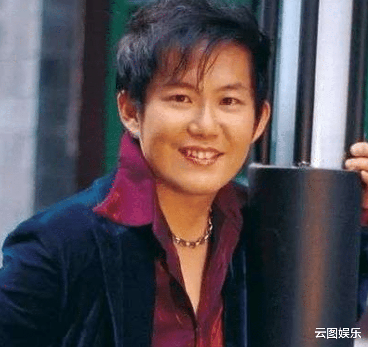 熊天平|知名歌手熊天平罕露面,街头晨练被指胖到认不出,53岁已定居北京