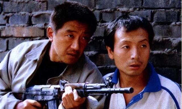 白宝山情人被判12年,出狱后记者问及白宝山,她含泪说了八个字