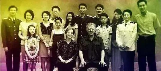 安杰|父母爱情:打脸无数“一碗水端平”的父母