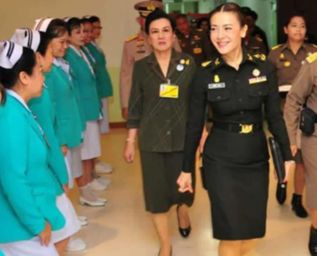 西拉米|泰王迎接储妃手段高明，扶持血脉子嗣继位，西拉米注定涅槃重生