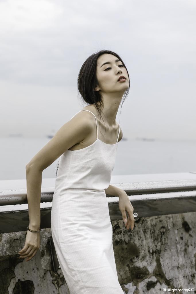 怎样拍出好看的网店服装照片?